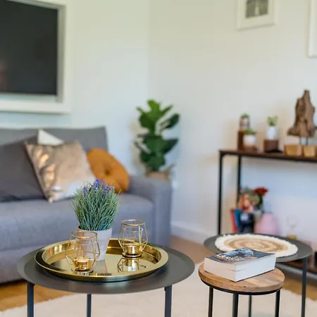 Apartment Og2 L Mit Balkon 15min Bis Salzburg